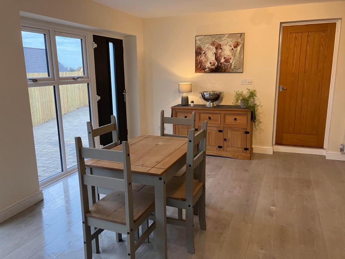 Honeyberry Cottage -Part Of Alton Cottages 외부 사진